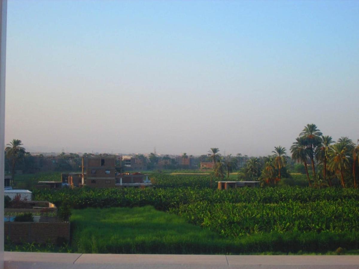 Moon Valley Apartments الأقصر المظهر الخارجي الصورة
